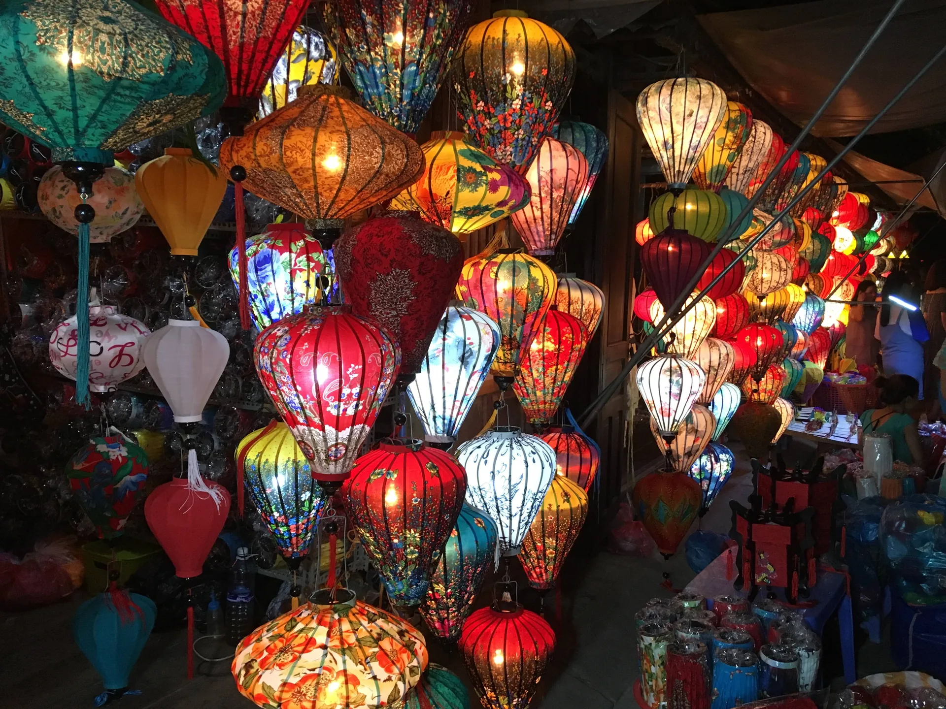 Hoi An Tailors: How to Get Custom Clothes Made Right