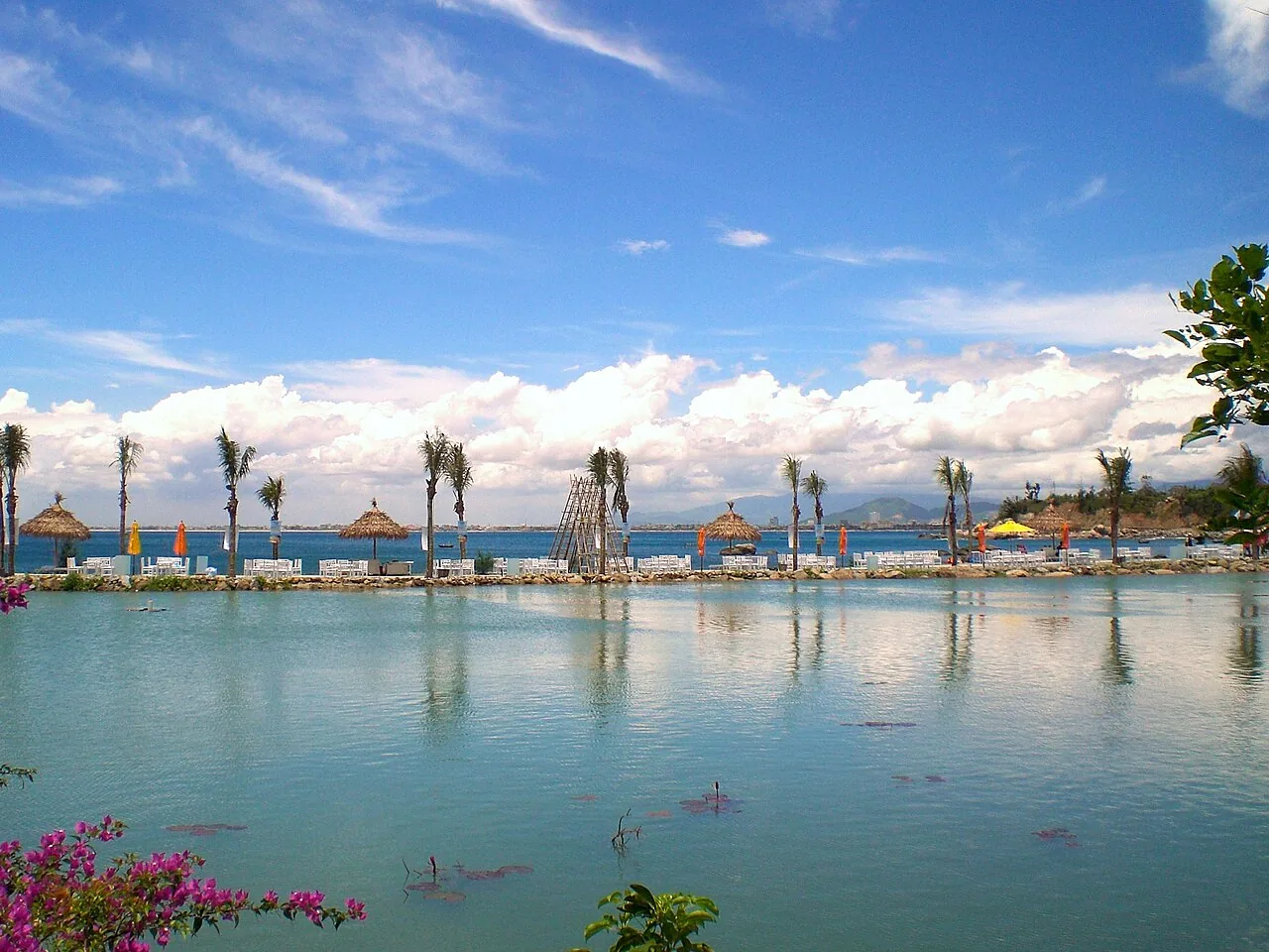 Beachfront resort on Da Nang's stunning coastline