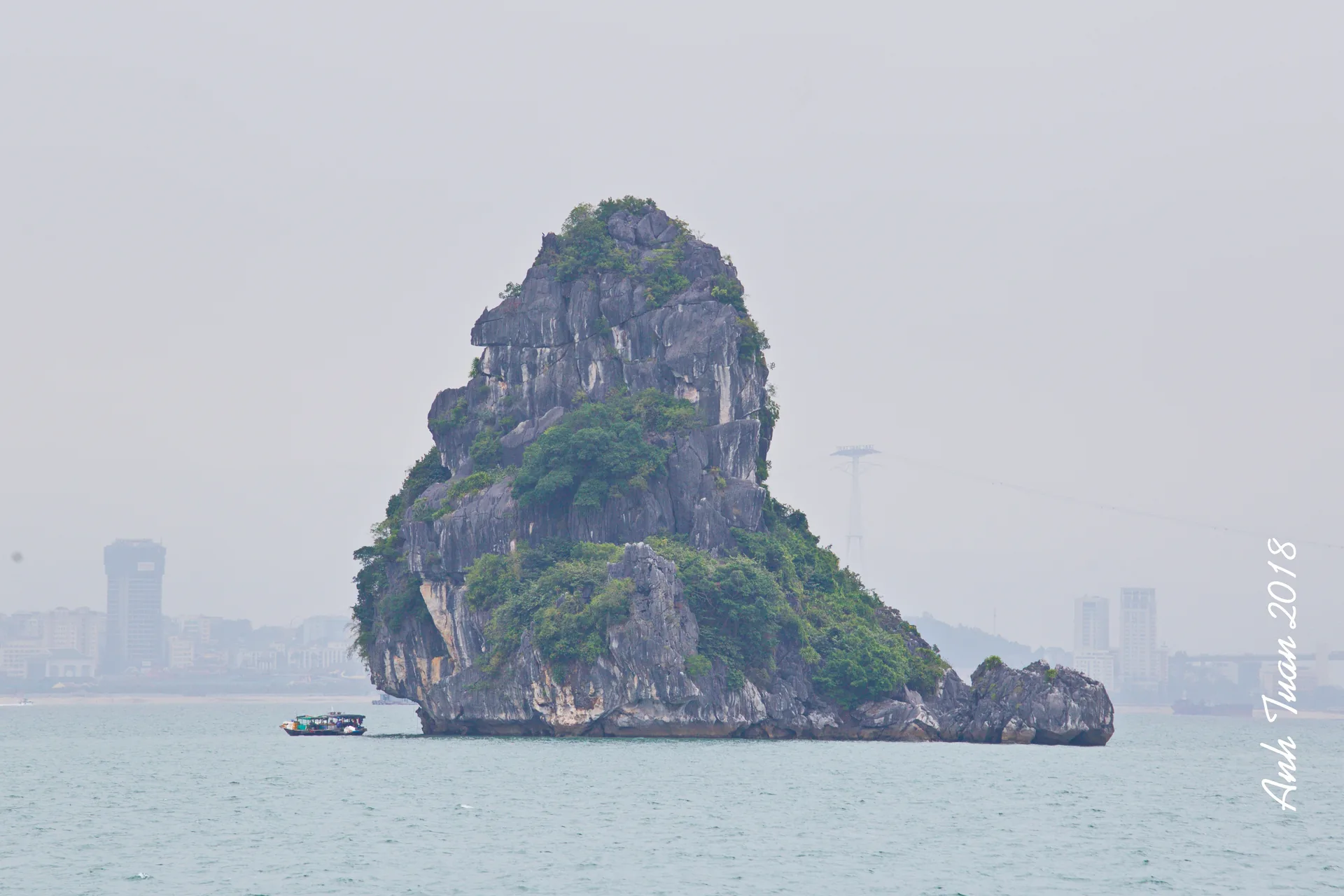Bài Tử Long Bay 2-Day Cruise — Ha Long's Quieter Twin