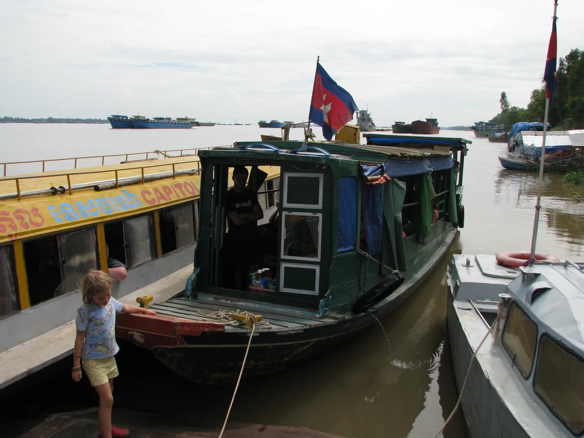 Vietnam visa border crossing — the e-Visa handles entry for most nationalities; apply online at least a week before travel
