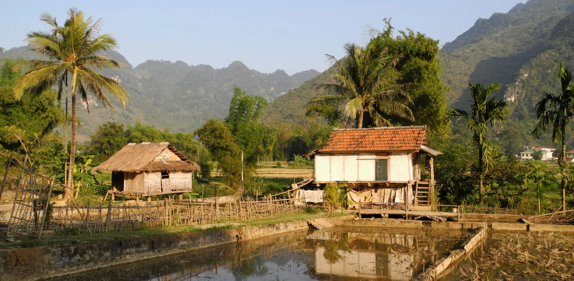 Thung Lũng Mai Châu