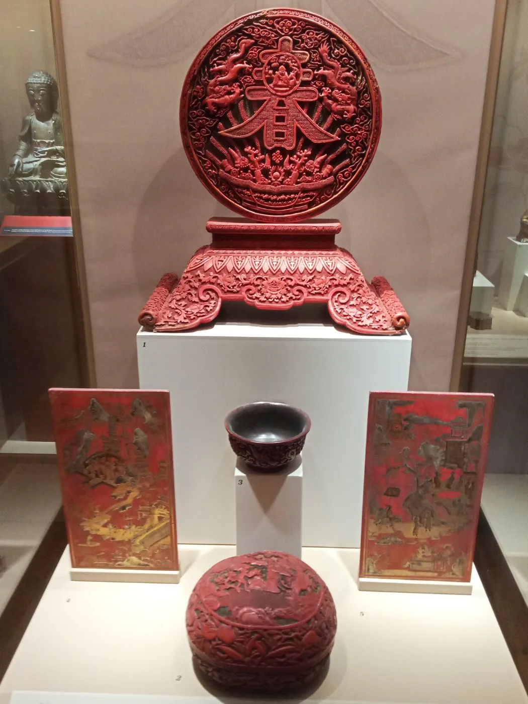 Vietnamese Lacquerware, Silk, and Handicrafts: A Shopper's Guide