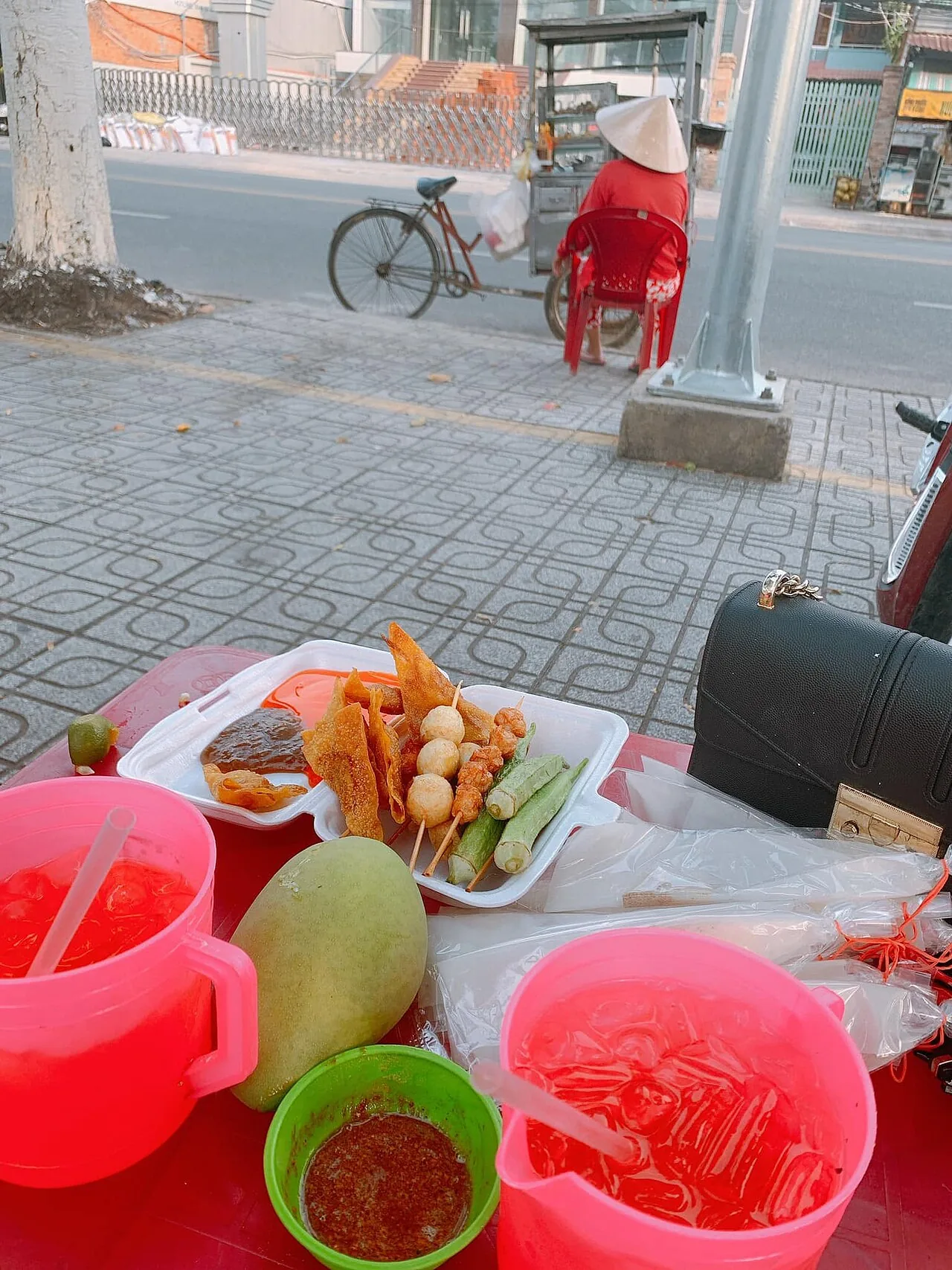 Bánh Mì — Chiếc Sandwich Ngon Nhất Thế Giới