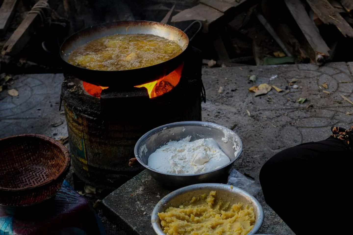Vietnam Wok Cooking