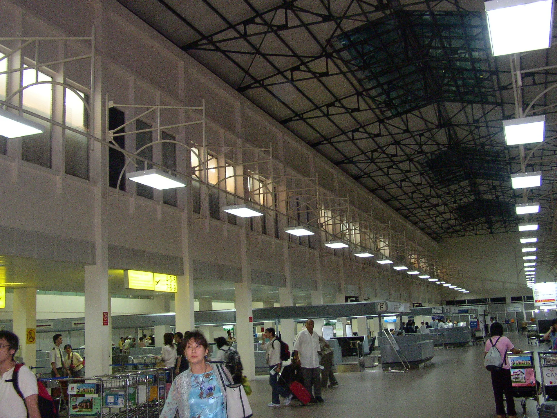 Tan Son Nhat airport Ho Chi Minh City Vietnam — the south's main international hub; VOA desk is well-signposted at the landing card area