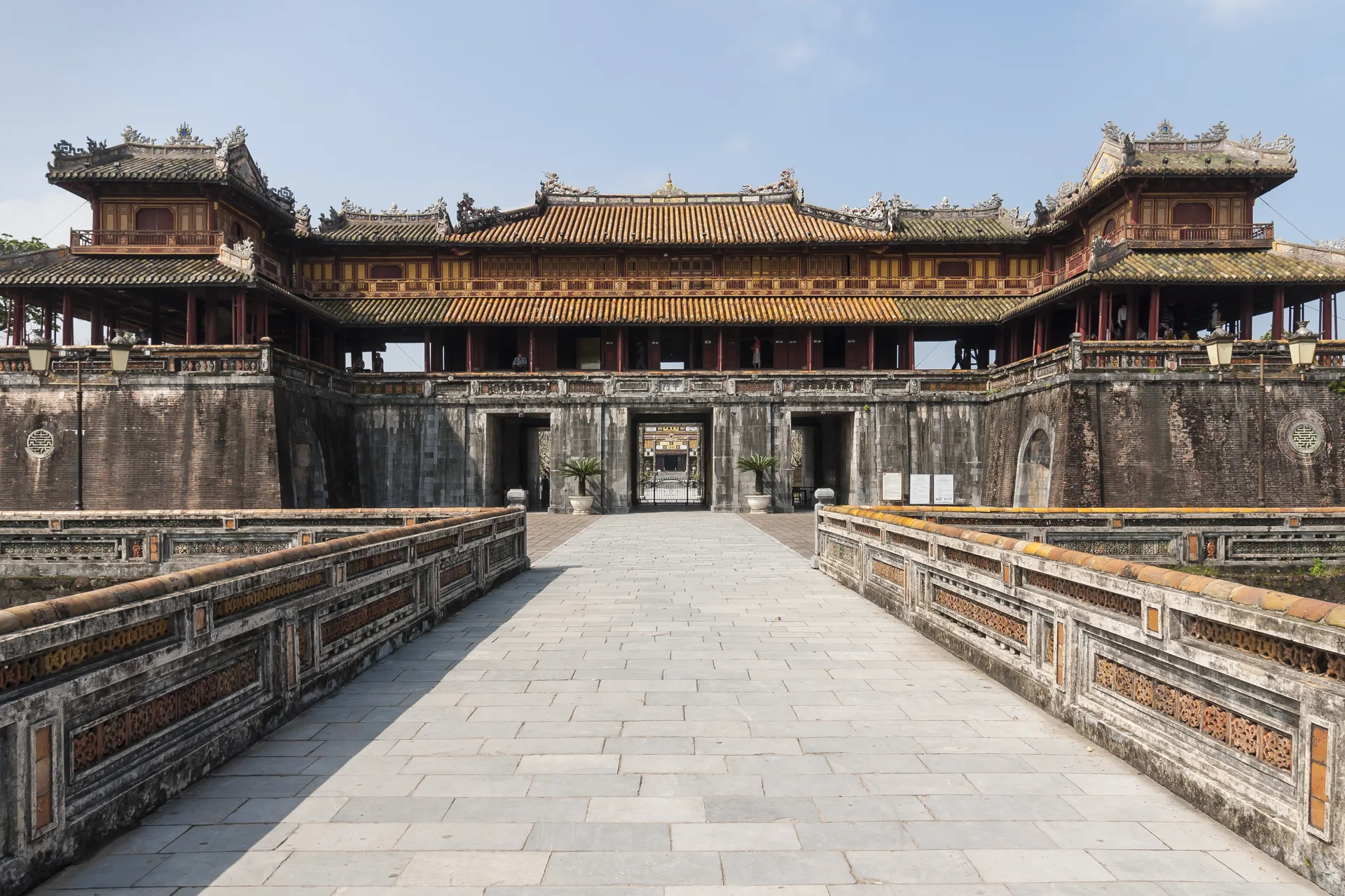 Huế Imperial City Day Trip from Đà Nẵng or Hội An