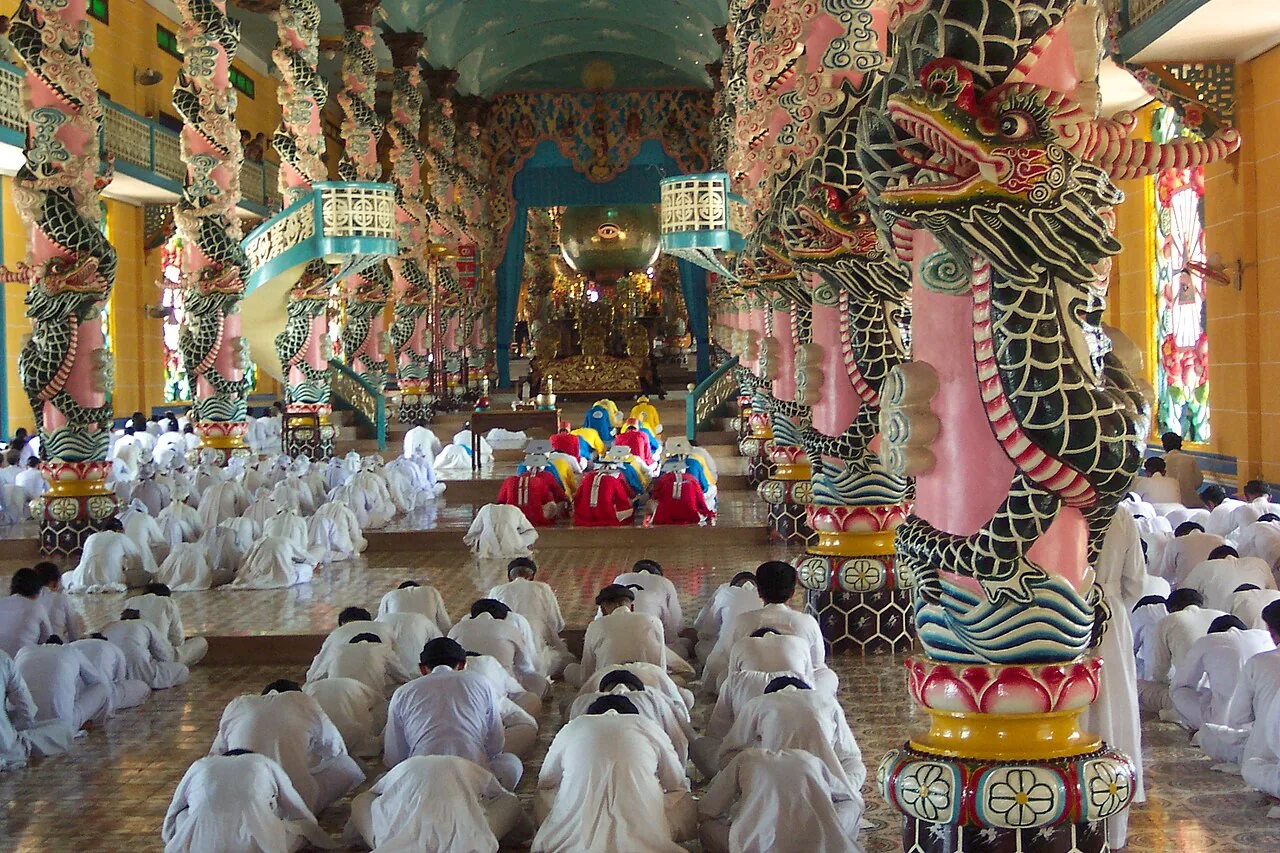 Tay Ninh & Cao Dai Temple